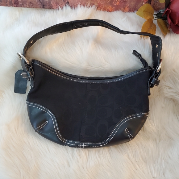 Coach Handbags - Coach Purse